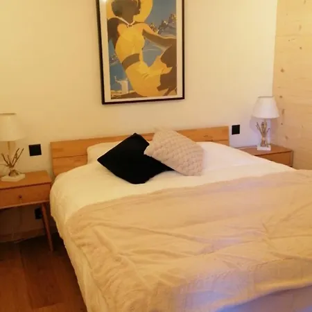 Chalet Sur Cou *